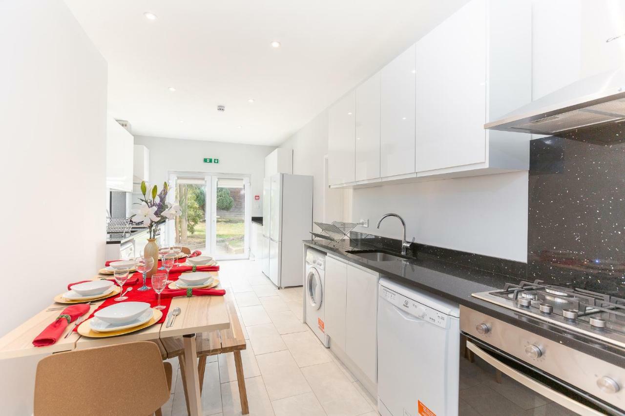 Austin David Apartments Harrow Exteriör bild